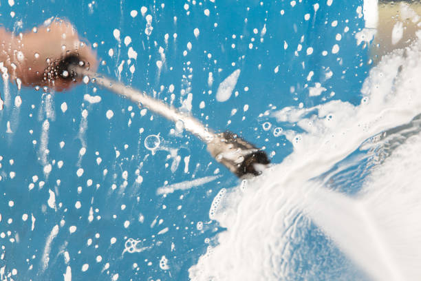 Best Gutter Cleaning  in Dade City, FL